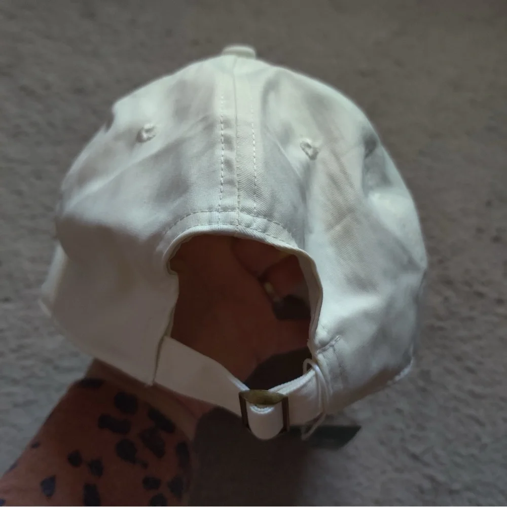 HALARA Logo Baseball Cap Hat Star White Cream NWT Green Letters Embroidered OS - Picture 5 of 7